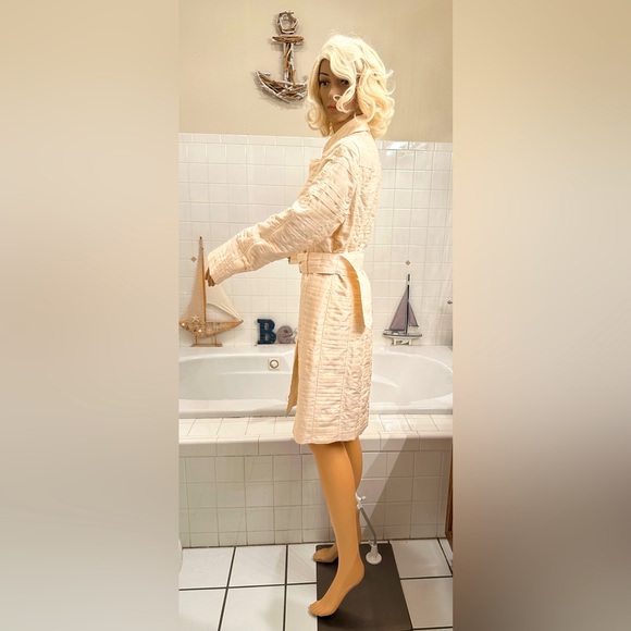 DESIGNER! DONCASTER COLLECTION!🌸100% SILK PEACOAT/DUSTER/White/Size-10 - Picture 4 of 16